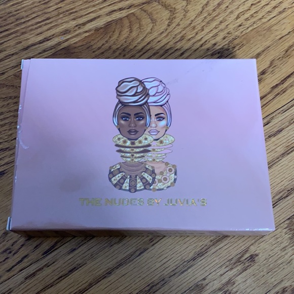 The Nudes by Juvias Place - Picture 4 of 5